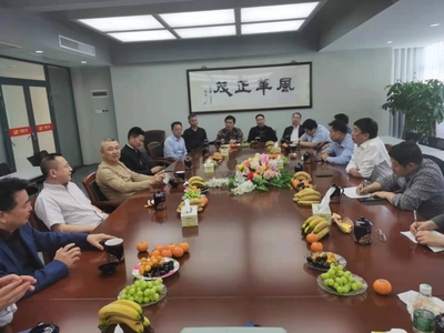 一路歡歌一路情--呂斌率隊赴廣東省走訪調研永州異地商會并開展輕紡制鞋產業鏈招商